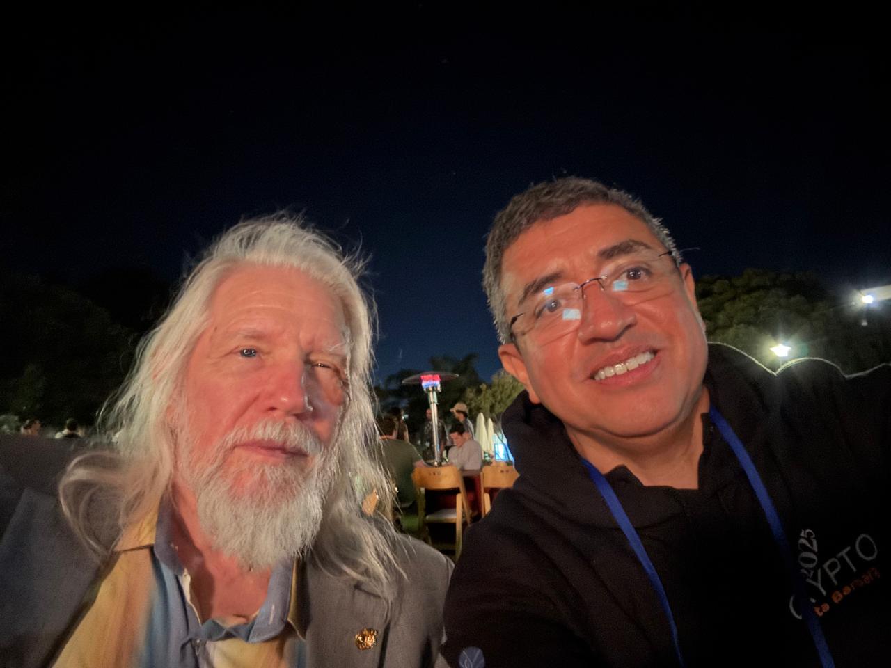 Francisco Rodríguez-Henríquez with Whitfield Diffie
