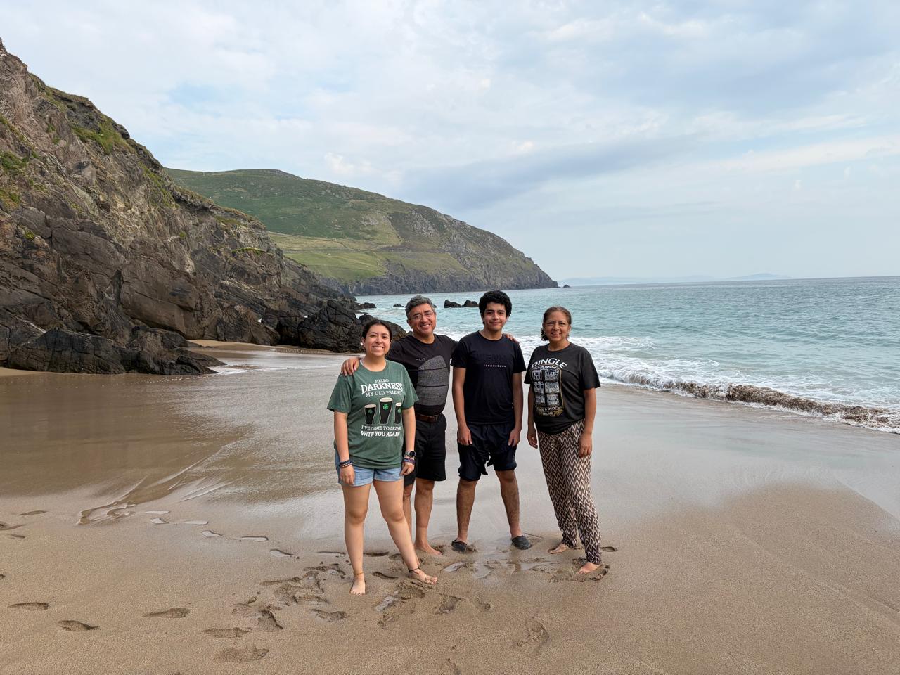 Francisco Rodríguez-Henríquez with family in Ireland